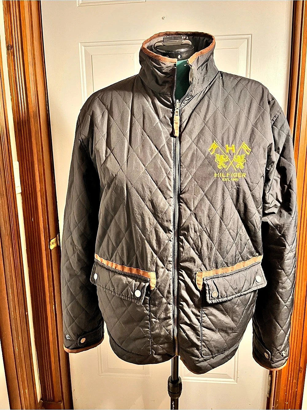 Vintage Tommy Hilfiger Reversible Diamond Quilt Crest Jacket L